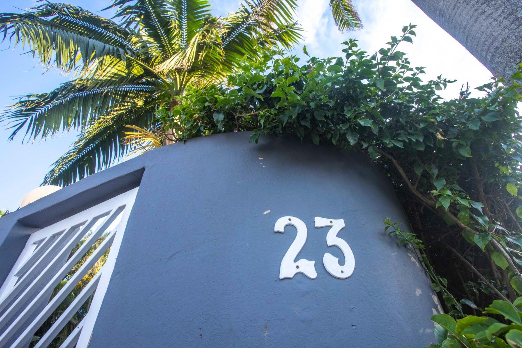 23 Ambleside Holiday Retreat By The Sea Port Shepstone Exterior photo